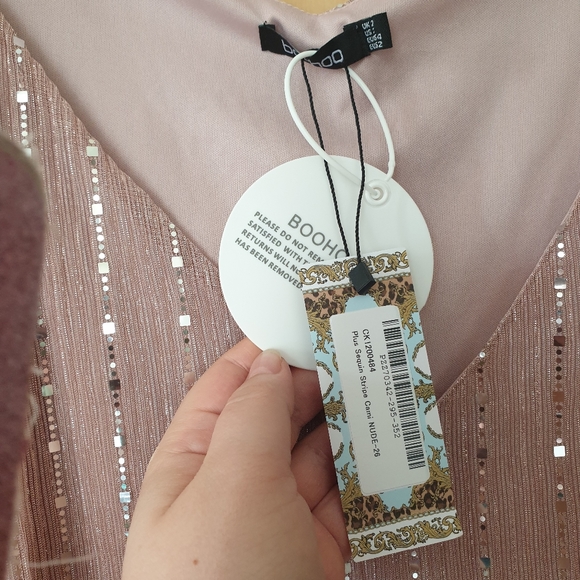 BNWT Boohoo sequin stripe cami top - Picture 3 of 4